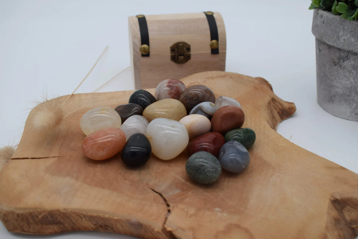 Schatkistje met trommelstenen mix (a kwaliteit)