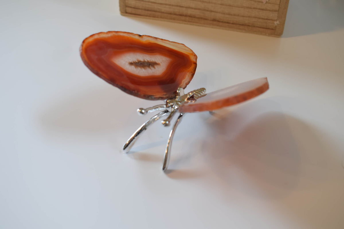 Vlinder van agaat (rood gekleurd)