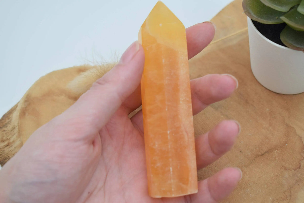 Oranje calciet toren # 3 (grote toren)